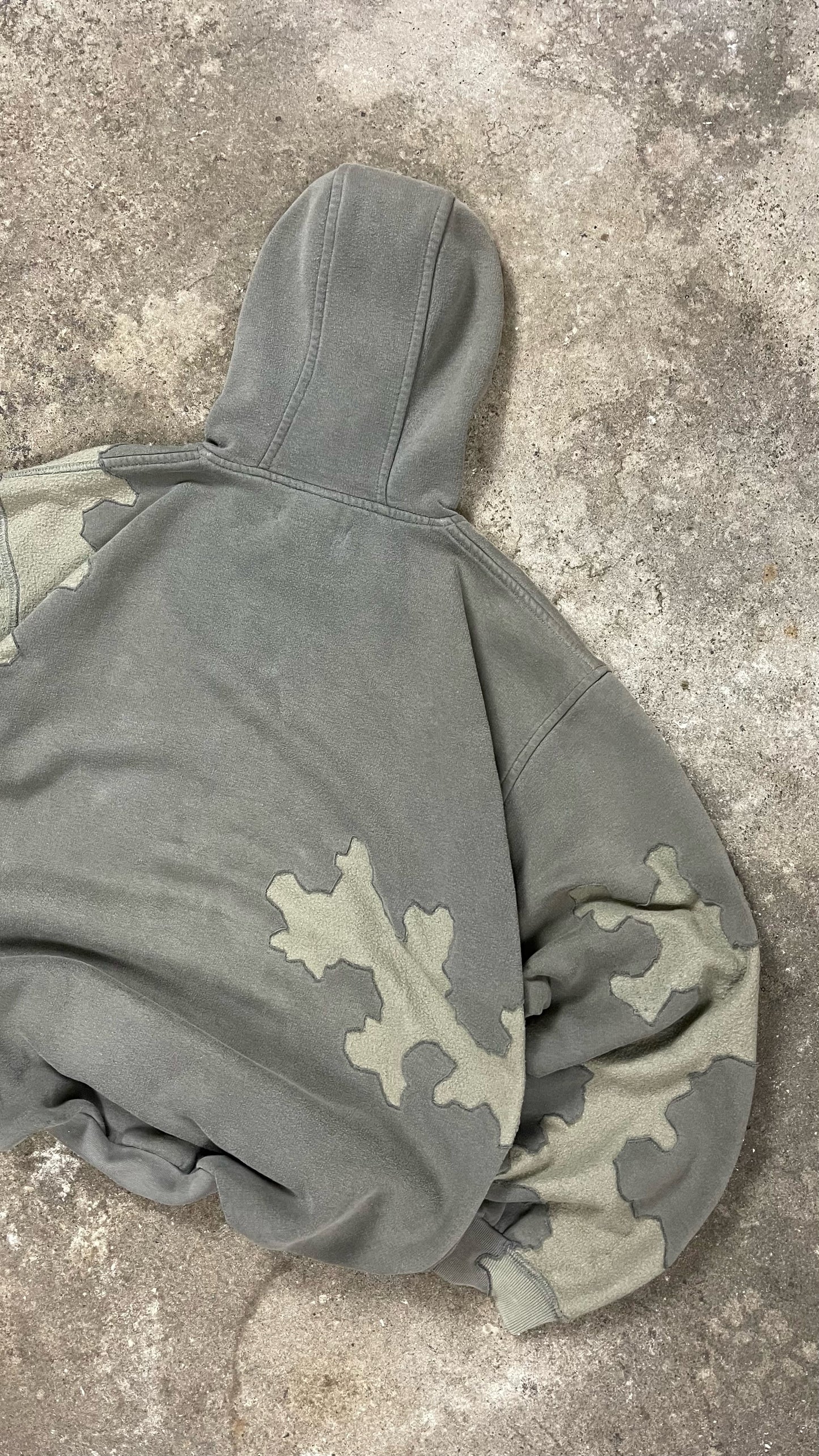 UPCYCLED 2000S VINTAGE NIKE SWEATSHIRT - ART CONTROLS US