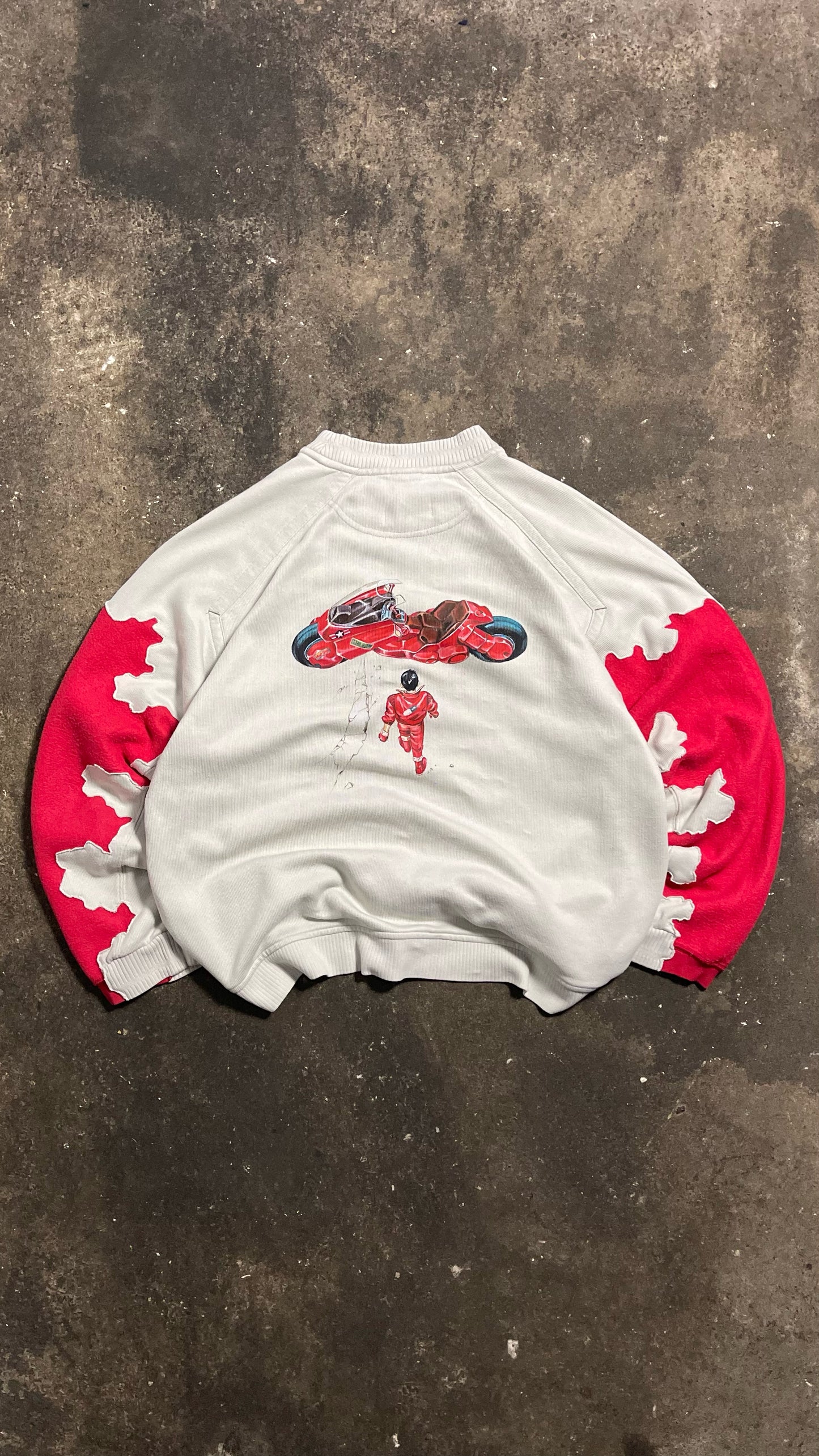 ART CONTROLS US X CAMPANULA CUSTOM VINTAGE 90´S UPCYCLED NIKE AKIRA SWEATSHIRT